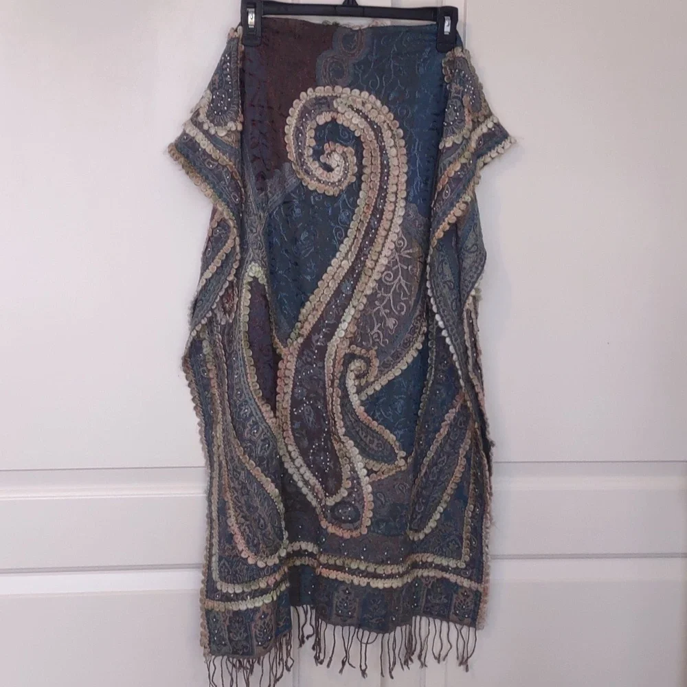 Chelsea by Joseph Beautiful Beaded Crochet Wrap Scarf Shawl Oversized Paisley